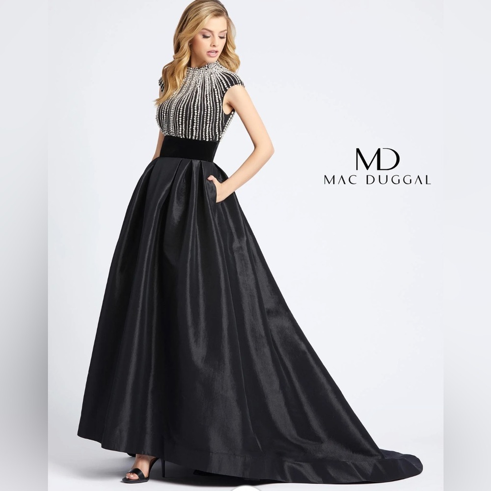 NWT Mac Duggal 77269R - Black Beaded Open Back Pocketed Ball Gown - Picture 1 of 10